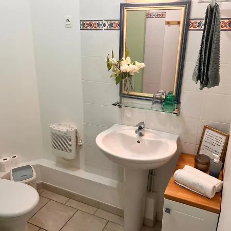 Homestay Mas De L'estiou